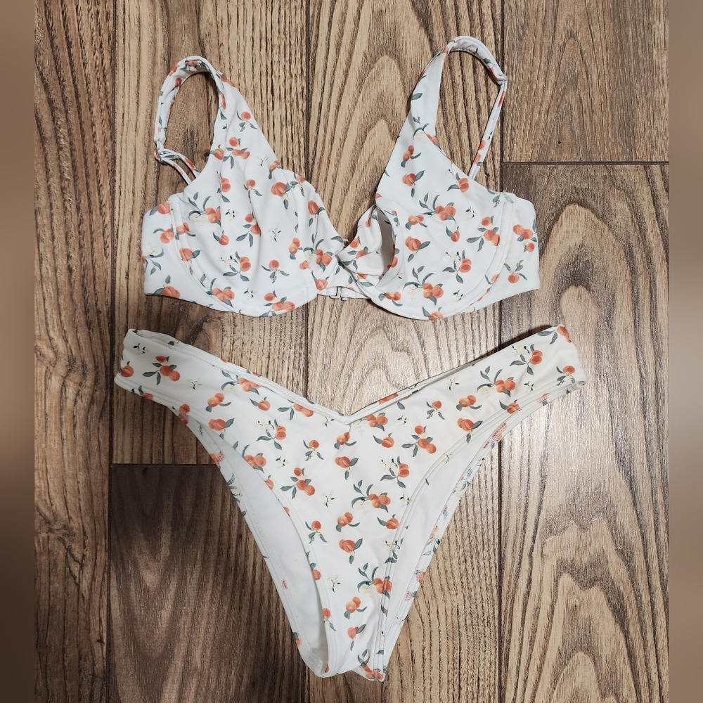 Peach print two-piece bikini underwire top double lined